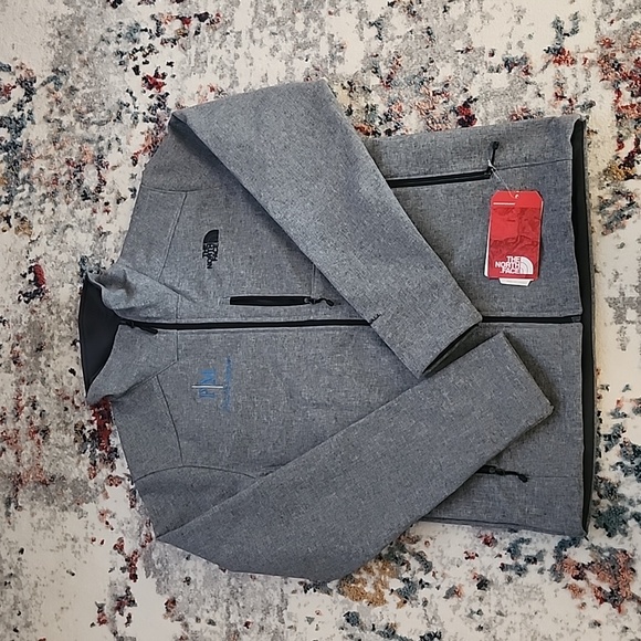 The north face jacket - Picture 1 of 8